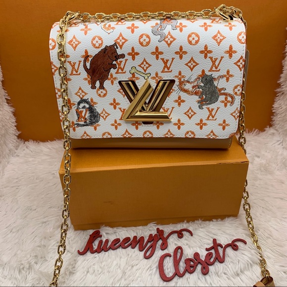 Louis Vuitton Handbags - ❌NFS❌Louis Vuitton Catogram Ivory Twist MM bag